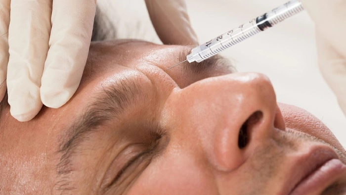 تزریق بوتاکس در کرج: بررسی مزایا و معایب+ کاربردهای بوتاکس در جوانسازی